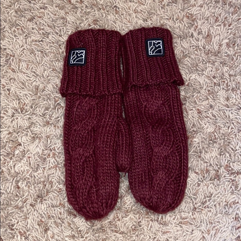 mittens